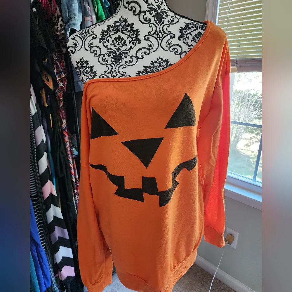 Pumpkin off the shoulder shirt - Picture 3 of 4